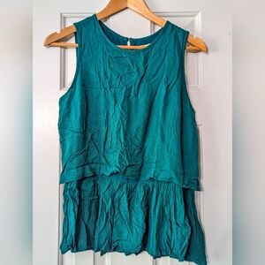 Green Sleeveless Layered Top